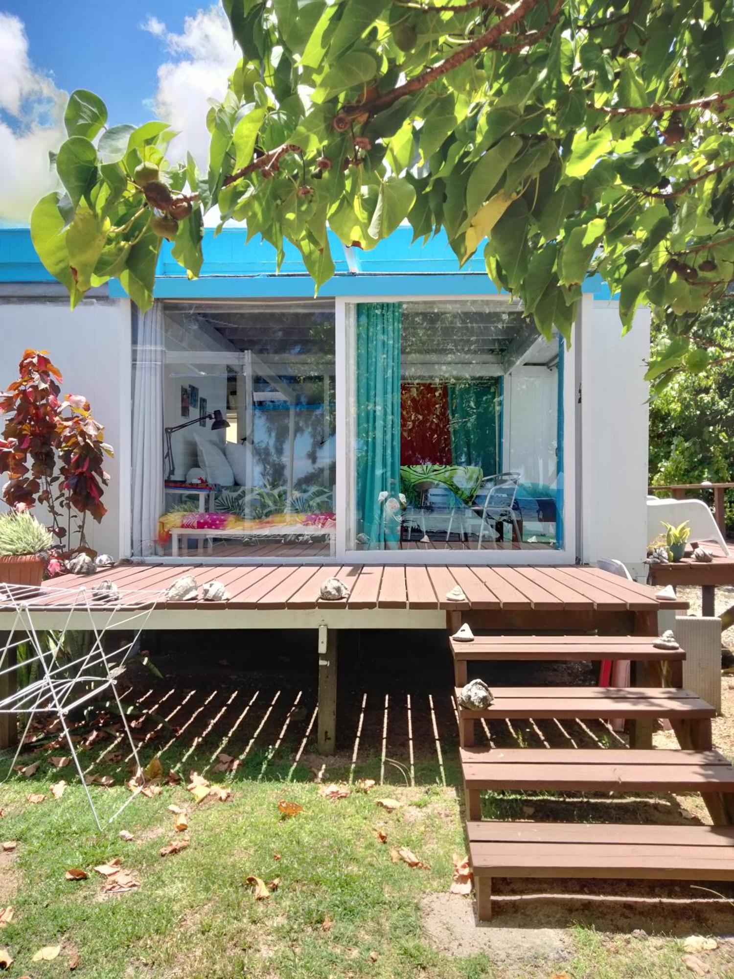 Bungalow Vue Lagon 180 Degre, La Maison Bleue Moorea Exterior photo